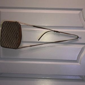 Tan Michel Kors crossbody bag